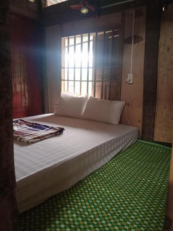 Du Gia Van Chung Homestay Lang Cac Luaran gambar