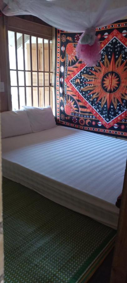 Du Gia Van Chung Homestay Lang Cac Luaran gambar