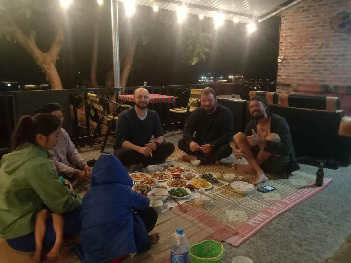 Du Gia Van Chung Homestay Lang Cac Luaran gambar