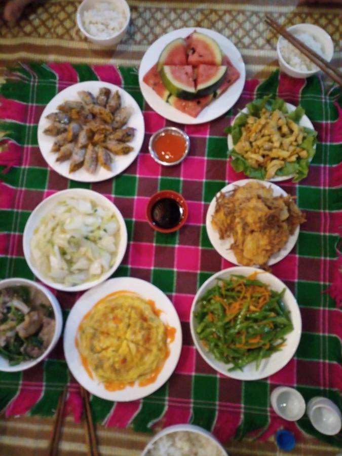 Du Gia Van Chung Homestay Lang Cac Luaran gambar