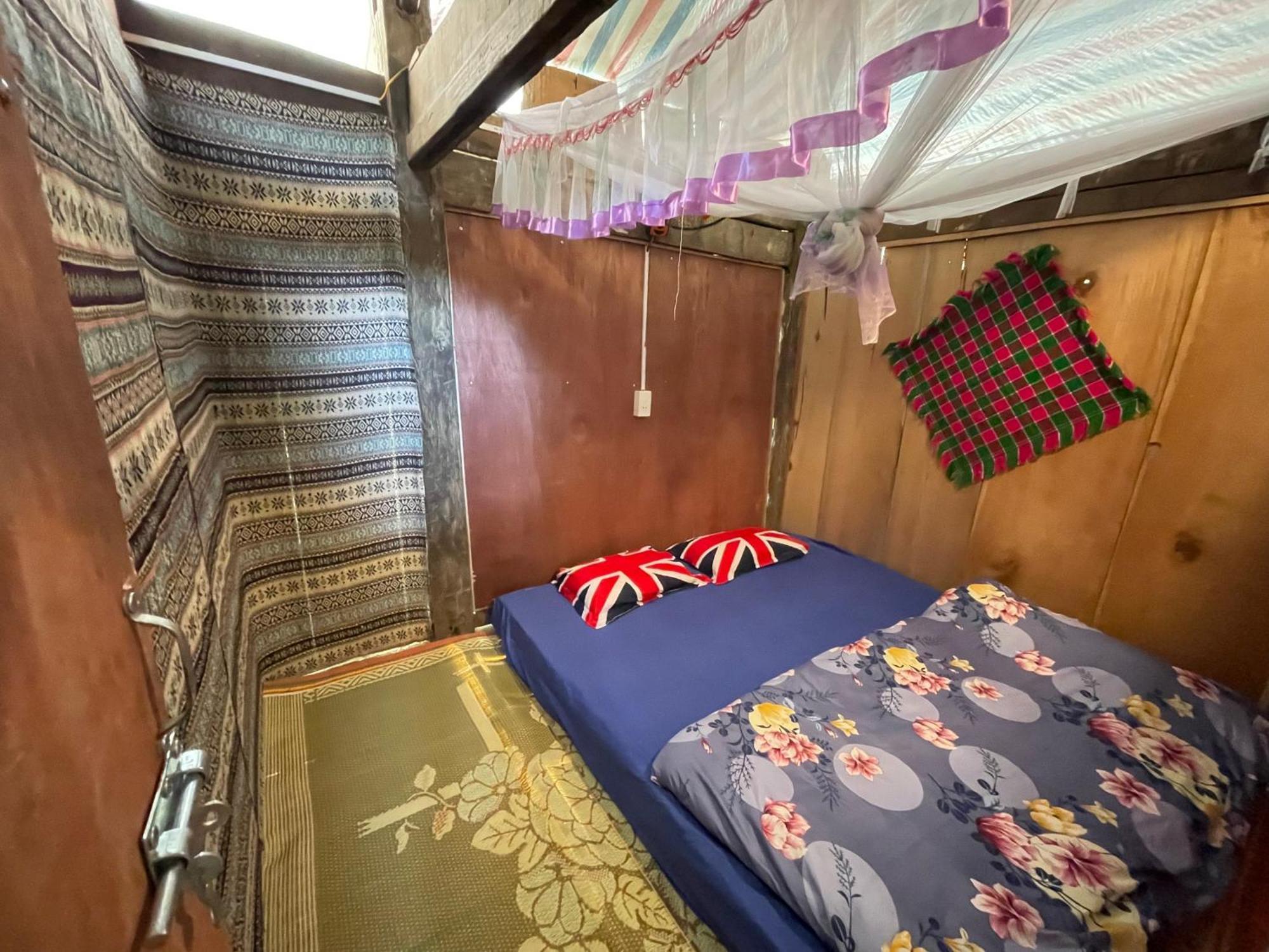 Du Gia Van Chung Homestay Lang Cac Bilik gambar